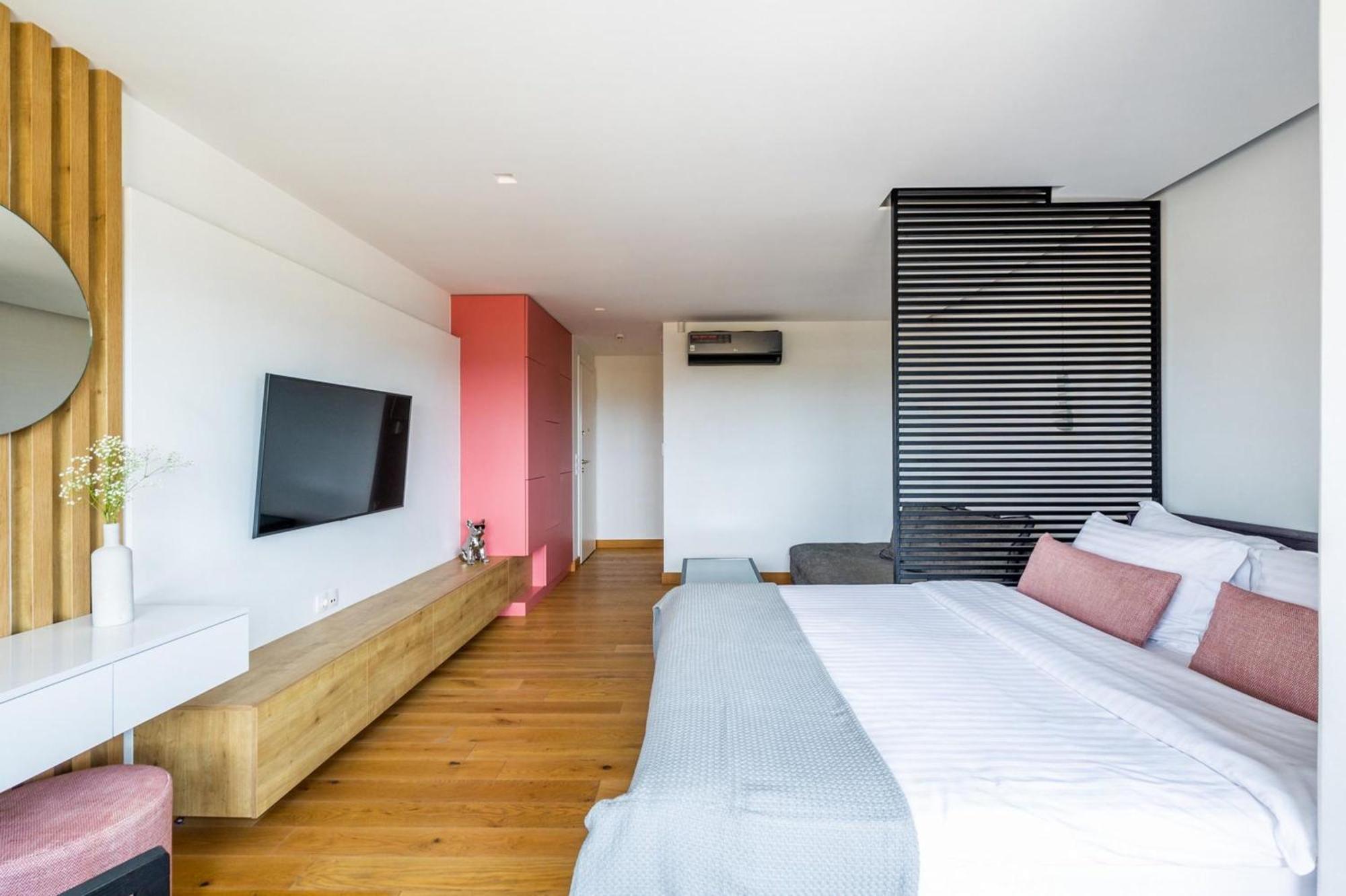 Earth Boutique Next To Stavros Niarchos Appartement *